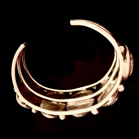 Vintage authentic sterling silver turquoise cuff - Picture 6 of 8